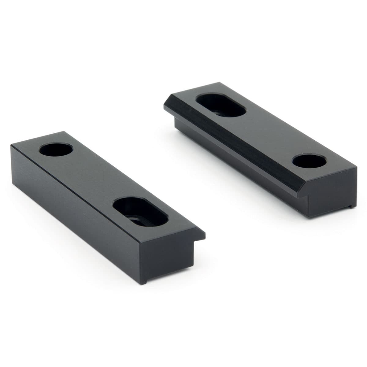 Soporte de sujeción lateral perforado Mod. BGA
